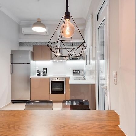 Modern 2-Bedroom Apt, 200M From The Acropolis Atenas Exterior foto