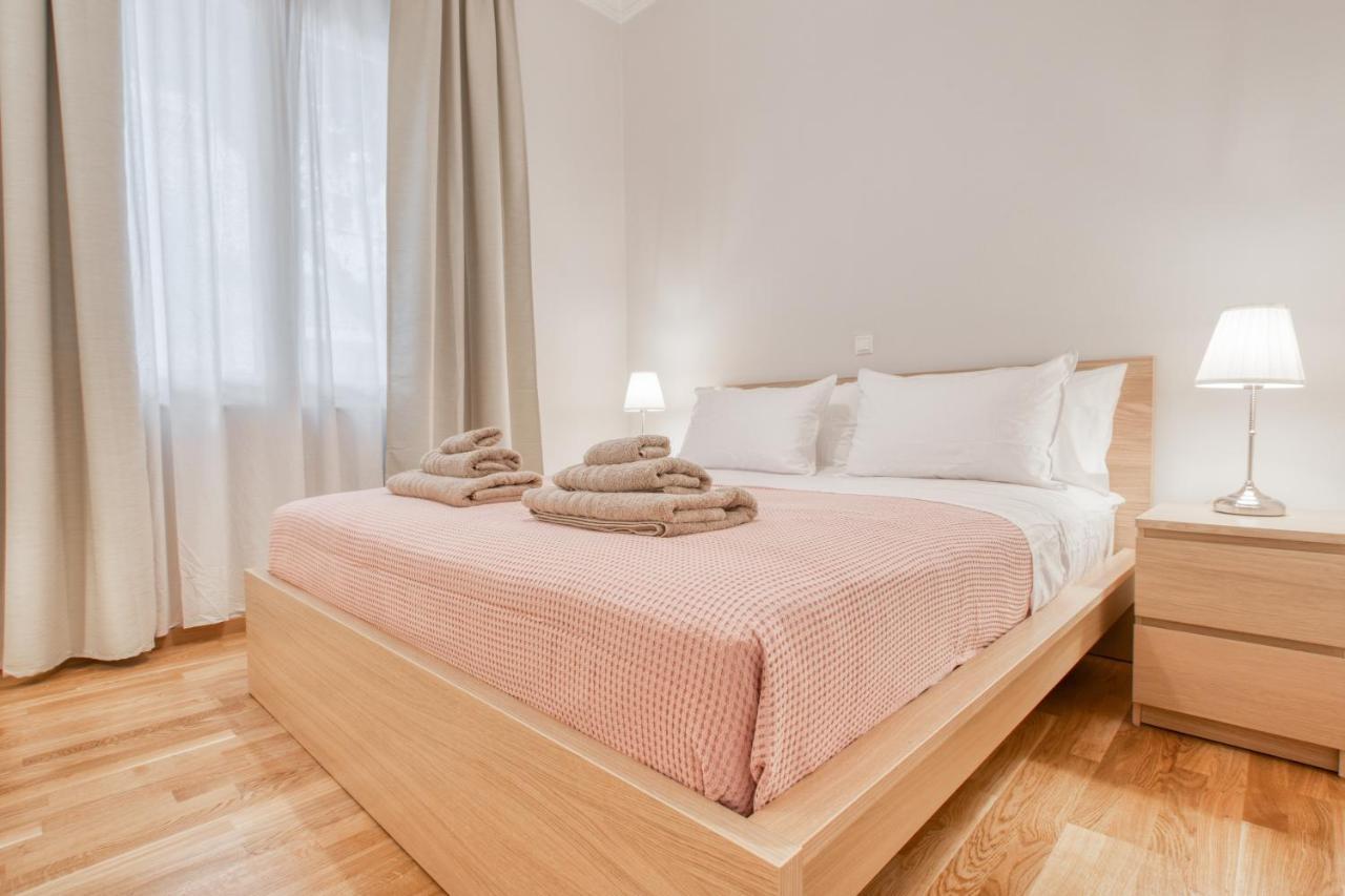 Modern 2-Bedroom Apt, 200M From The Acropolis Atenas Exterior foto